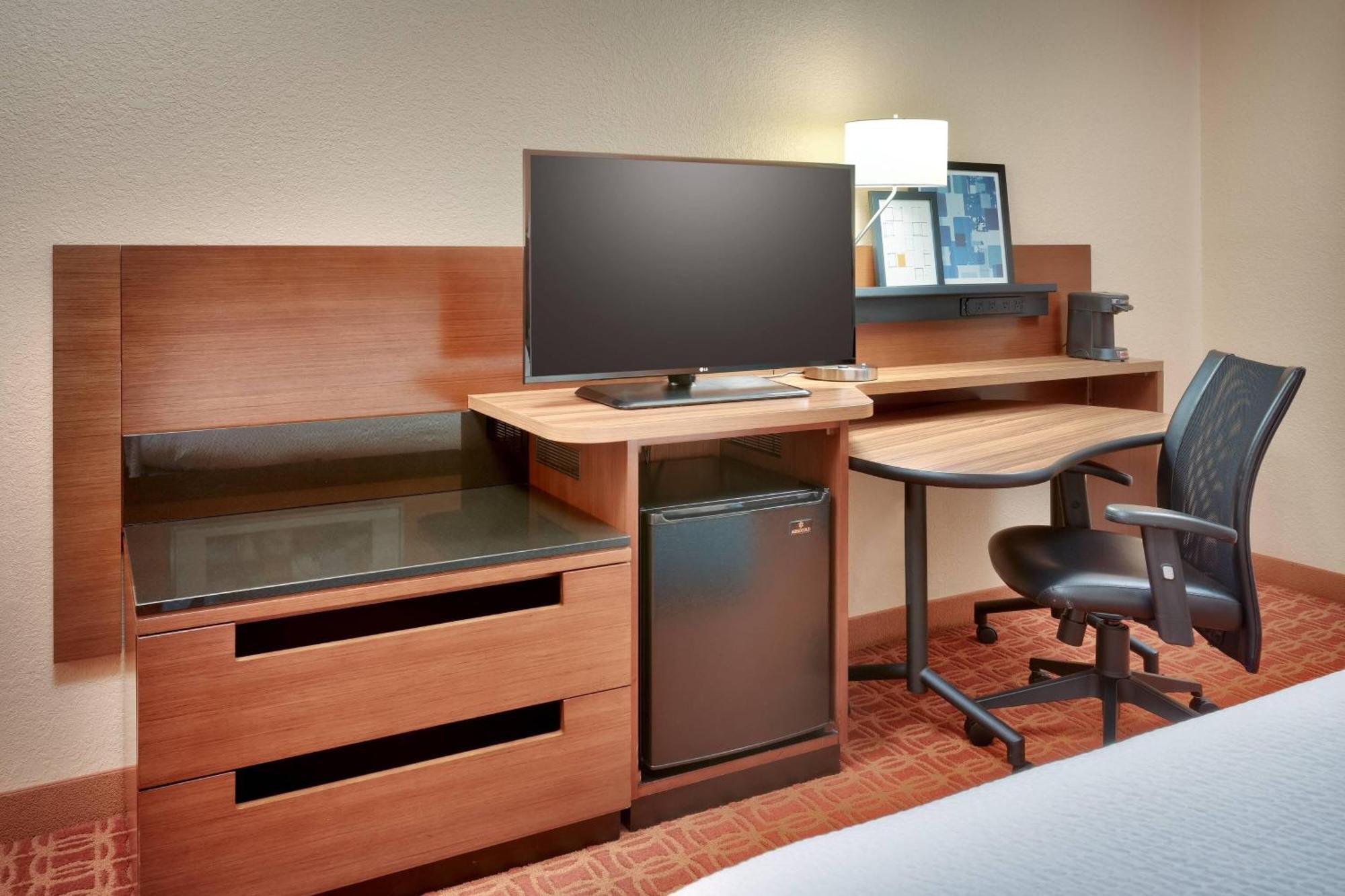 Fairfield Inn By Marriott Provo Bagian luar foto